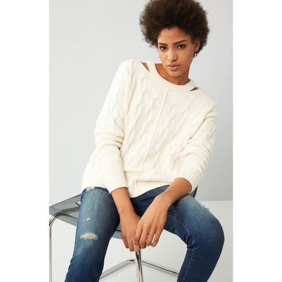 NWT Large Vince Camuto Keyhole Neck Cable Sweater - Picture 6 of 6